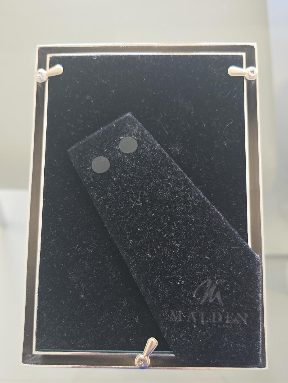 Malden Elegant Silver Photo Frame - Holds 4x6 Photos - Picture 2 of 4